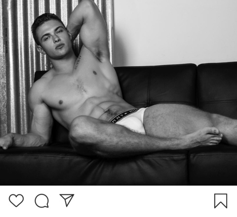 Aarufaa @aarufa cover picture