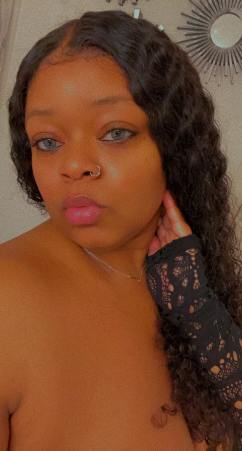 Tiara. @adoseofme cover picture