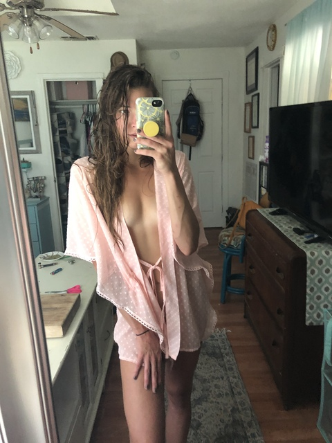 Alley @alleyy cover picture