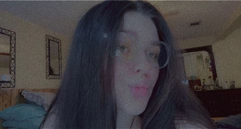 Alyssia Mcavoy @alyssiam82 cover picture