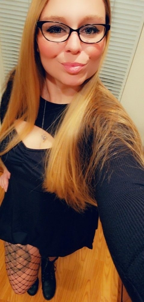 Amber Kay @amber_kayxxx cover picture