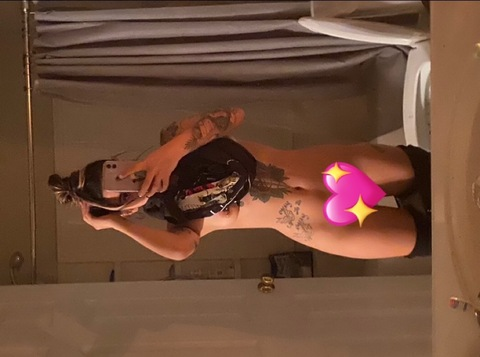 anale @anale cover picture