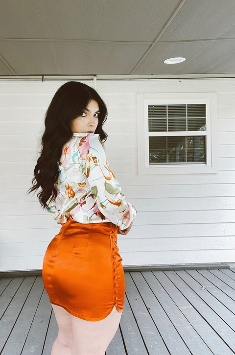 Andrea @andyferzav cover picture