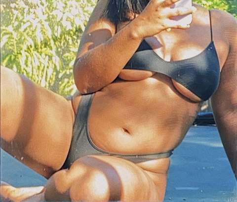 Anisse @anisse cover picture