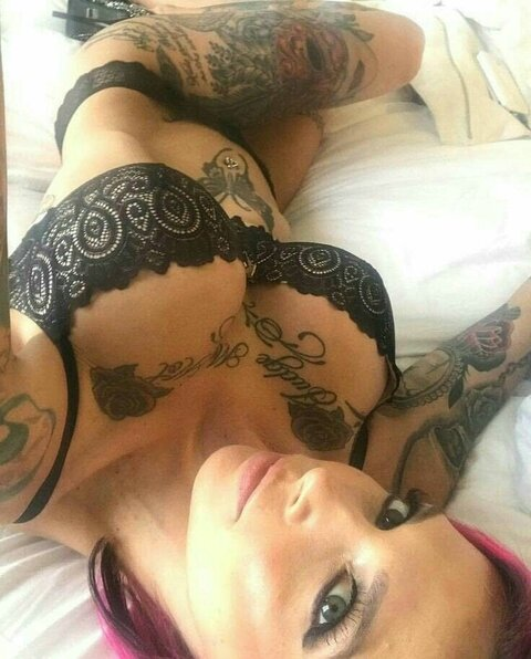 Anna bell peaks @annabellpeaks cover picture