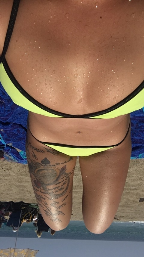 Aubrey Love @aubreylovee cover picture