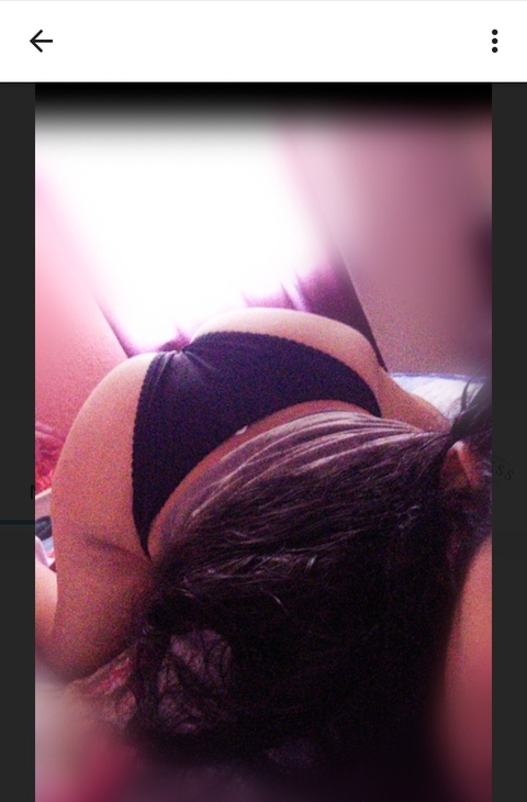 Aurora Fernandez @auroraferf cover picture