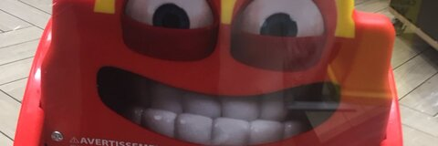 Molly @babegrylls cover picture