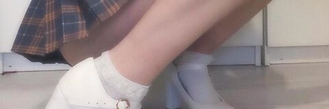 moon 🌙 @babyaluvr cover picture