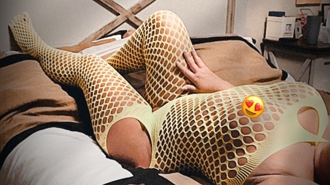 Sommer Straus @backwoodsbarbie30 cover picture