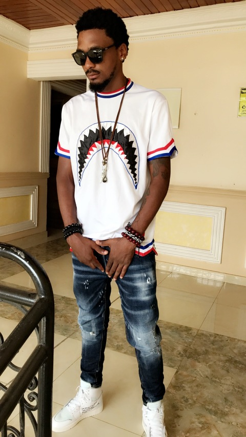 u8464326 @banjamin cover picture