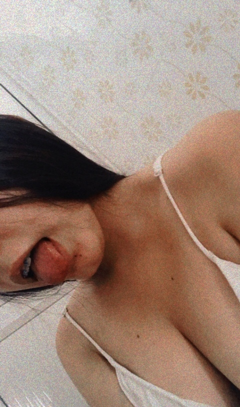 Tara Darkholer @bebad cover picture