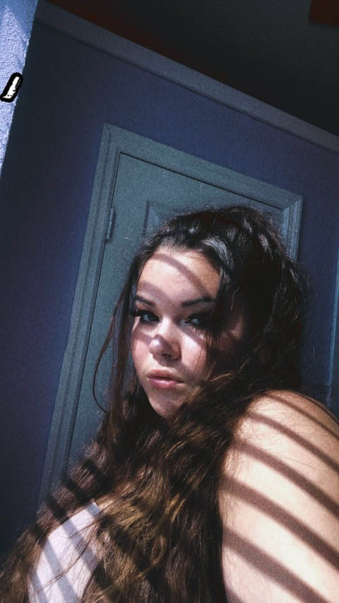 Autumn Rodriguez @bebecita69420 cover picture