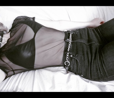 Bellziee @bellziee cover picture