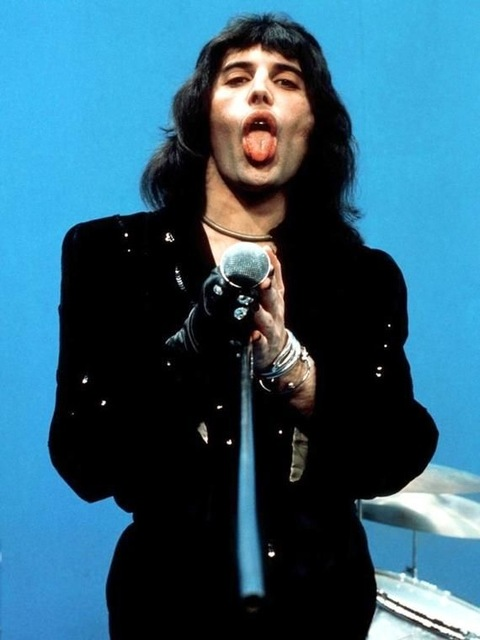 𝓶𝓪𝓭𝓲𝓼𝓸𝓷🐝 @blackbvrd cover picture