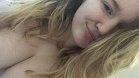 Blondie blueyes @blondieblueyes cover picture