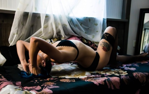 Bluehair Babygirl @bluehairbabygirl cover picture