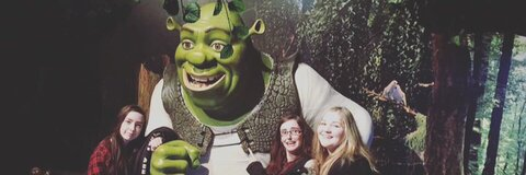 Holly @bmtholly cover picture