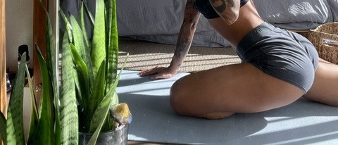 555 @bouncybuttj cover picture