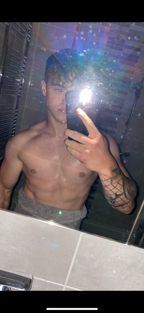 D Briggle @briggle21 cover picture