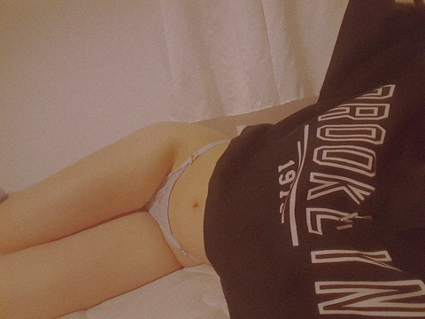 bxtchofthe90s 🎐 @bxtchofthe90s cover picture