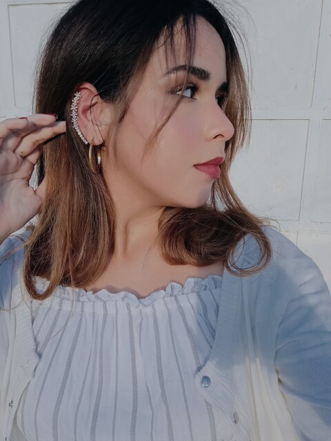 Larea @bylarea cover picture