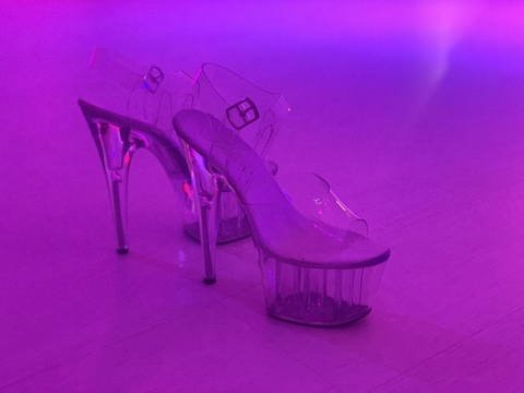 Caramel Ocean @caramelocean cover picture