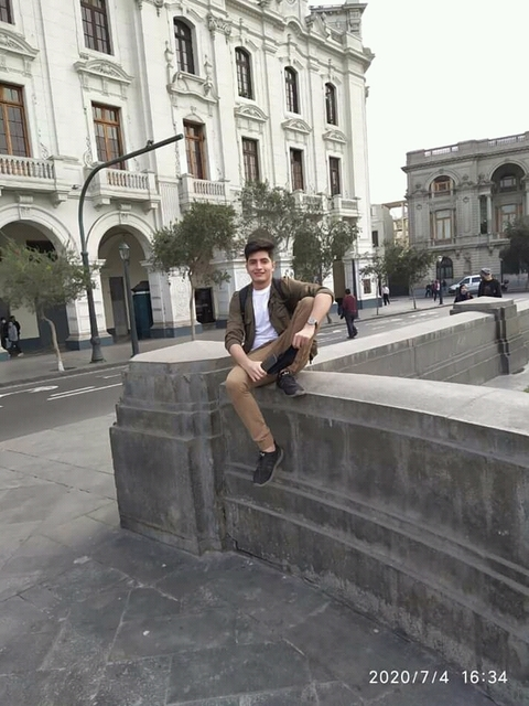 Carla @carlav cover picture