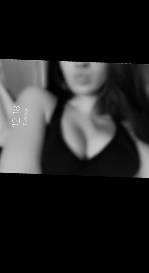 Carlita @carlitaa10 cover picture