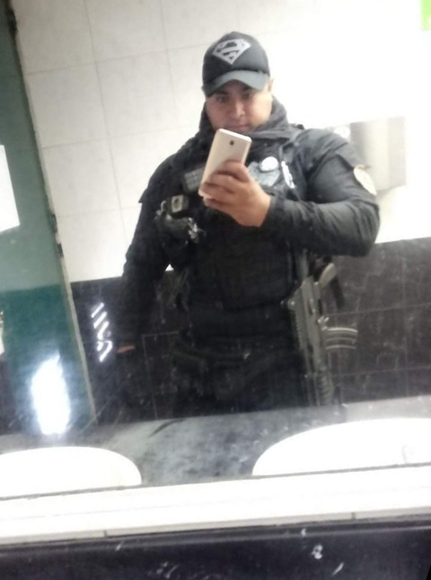 Cesar Gomez @cesargomez cover picture