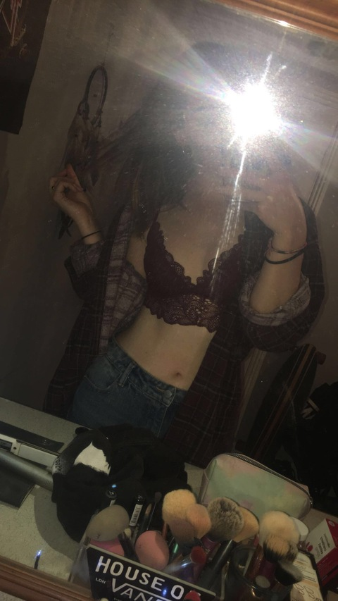 Bbygirlx @charxx cover picture