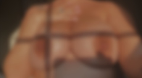 you found me 🤭 @chloe0318 cover picture