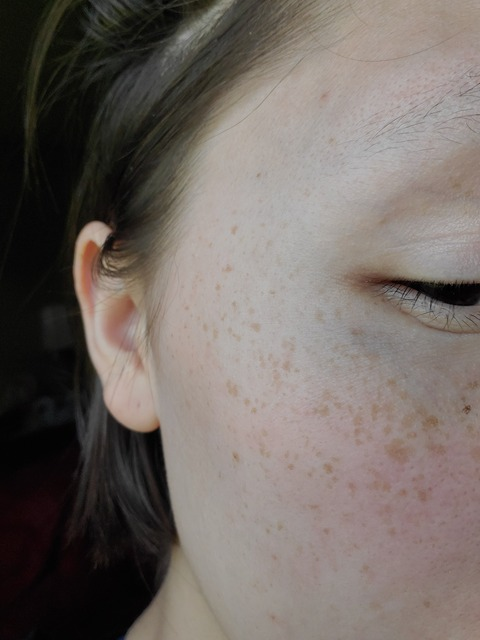 Chloe @chloeglow cover picture