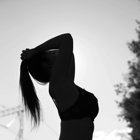 Cloey @clachancee cover picture