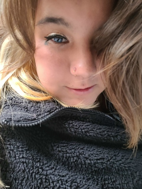 Kendra Oar @creebeauty cover picture