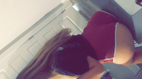 Curvy Twin @curvy.twinn cover picture