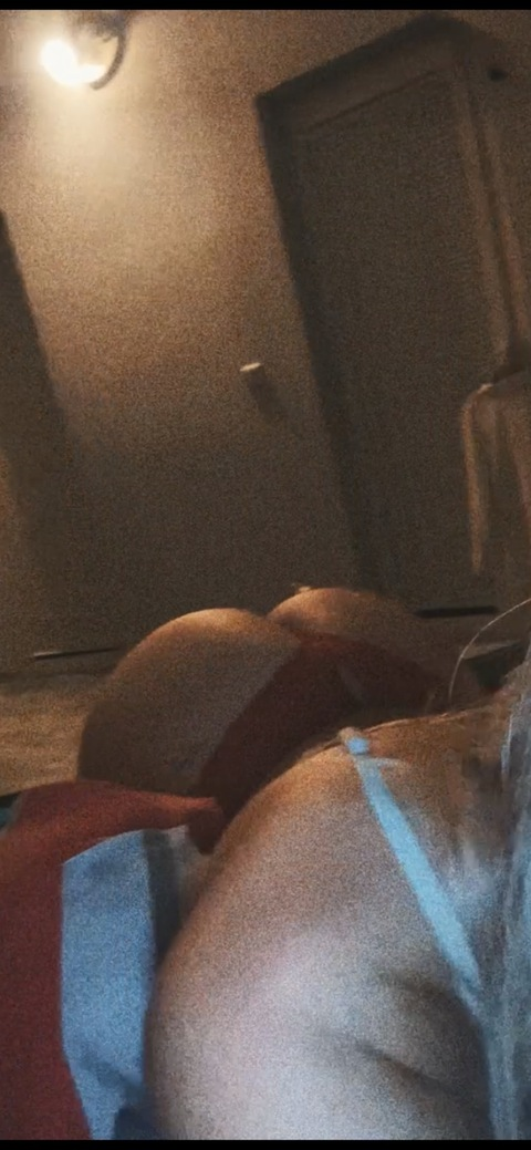 Queen Dee @cutie_pie_x cover picture