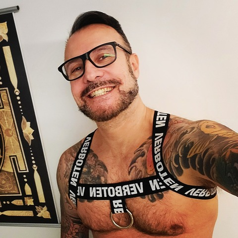 David Milano @daddy4twinksandtwunks cover picture