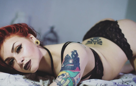 Little Dee @dahliadee cover picture