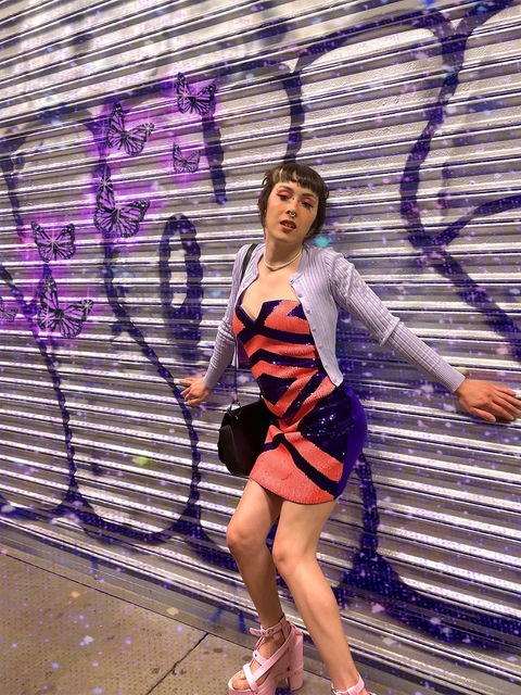 daisychains @daisychains_24 cover picture