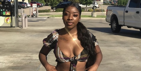 Honey 🍯 @darkchild1 cover picture