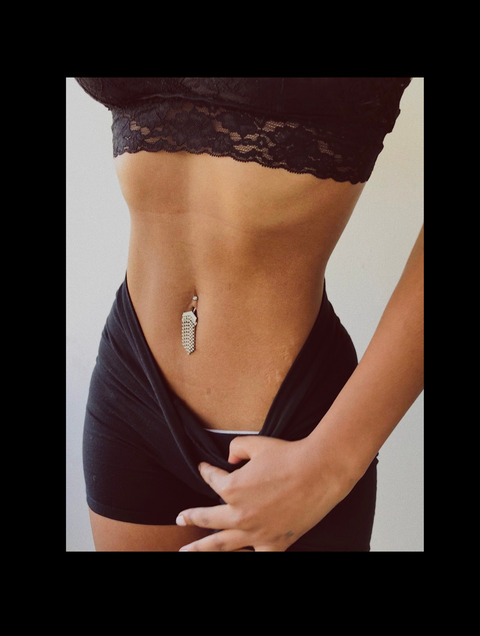 Jade @dejaggerr cover picture