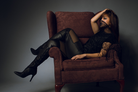 Dee Lorraine @delightfuldesiree cover picture