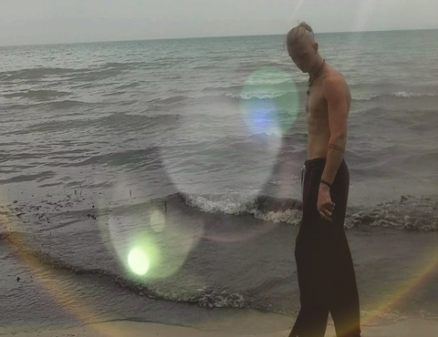 DEVL-IN Side @devlinmckay cover picture