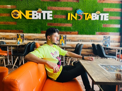 DHRUV @dhruv cover picture