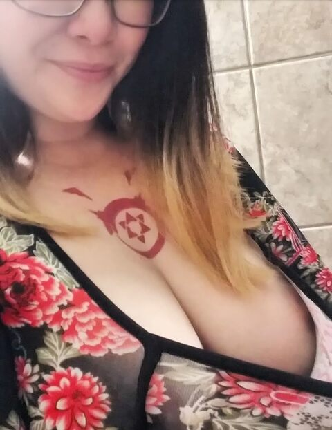 Ecchi Ichigo @ecchiichigo cover picture