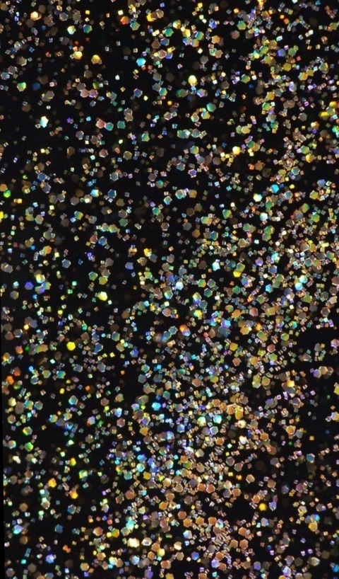 ElizabethM @elizabethkm cover picture