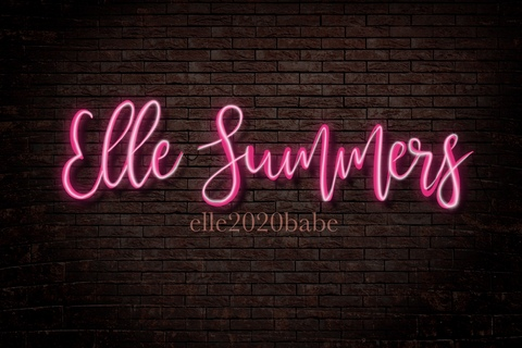 Elle @elle2020babe cover picture