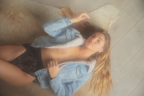 Emily Detterich @emilydetterich cover picture