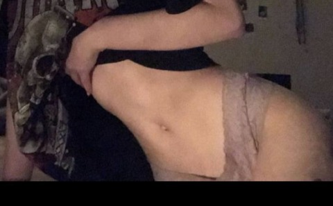 Emma @emmage cover picture